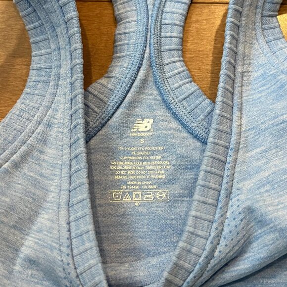 New Balance Tank Tops Lot/Bundle of 4 - Picture 3 of 8